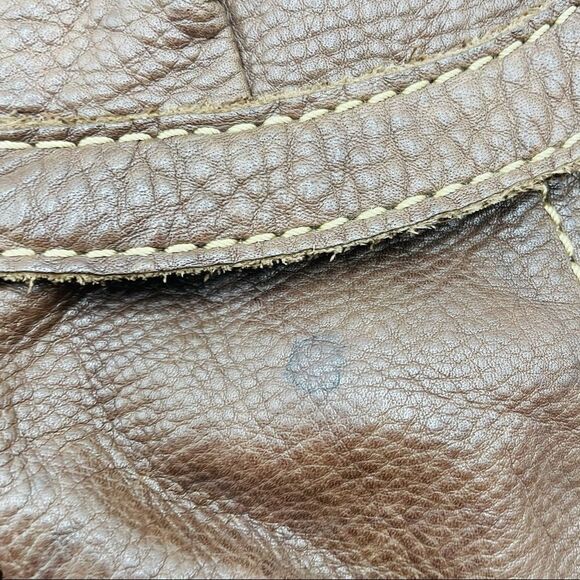 Vintage Fossil Leather Shoulder Bag - Picture 9 of 9